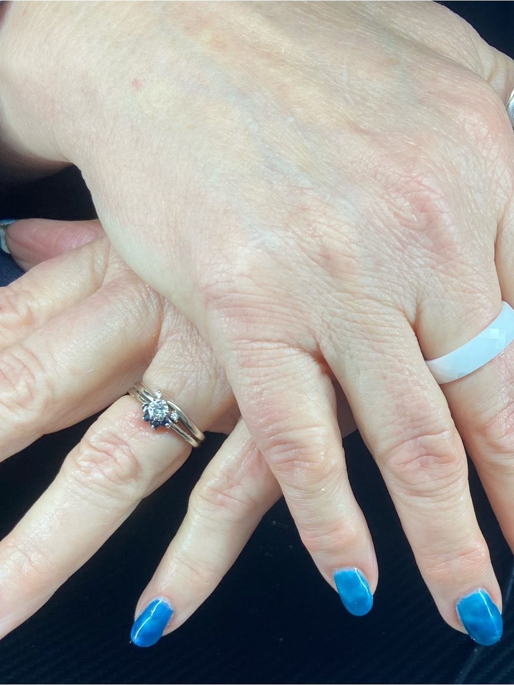 Waves Ashore Press On Nails